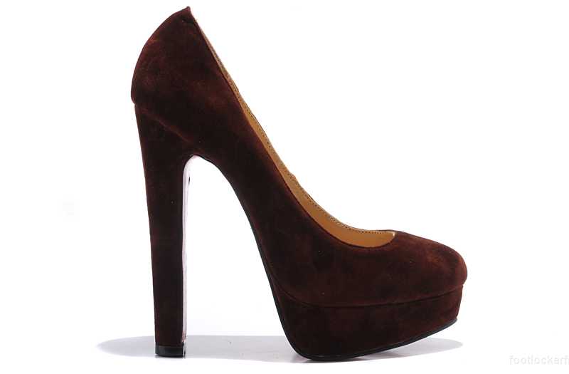 escarpin christian louboutin envente nouveaustyle prixdusine collection christian louboutin france